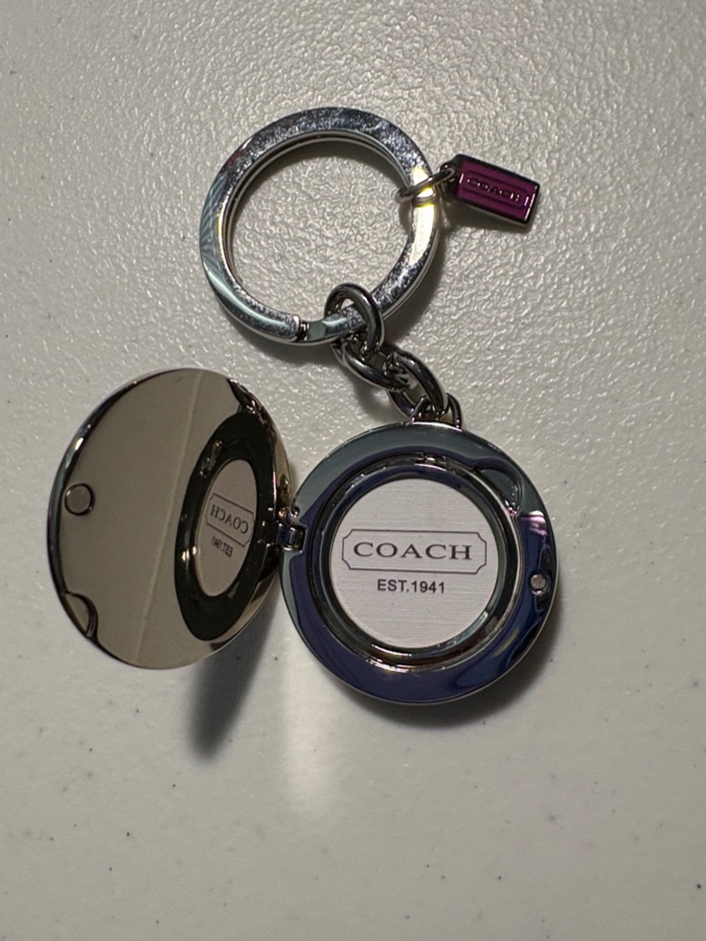 Coach Poppy Purple Enamel Heart LOCKET Key Ring EUC - Picture 3 of 6